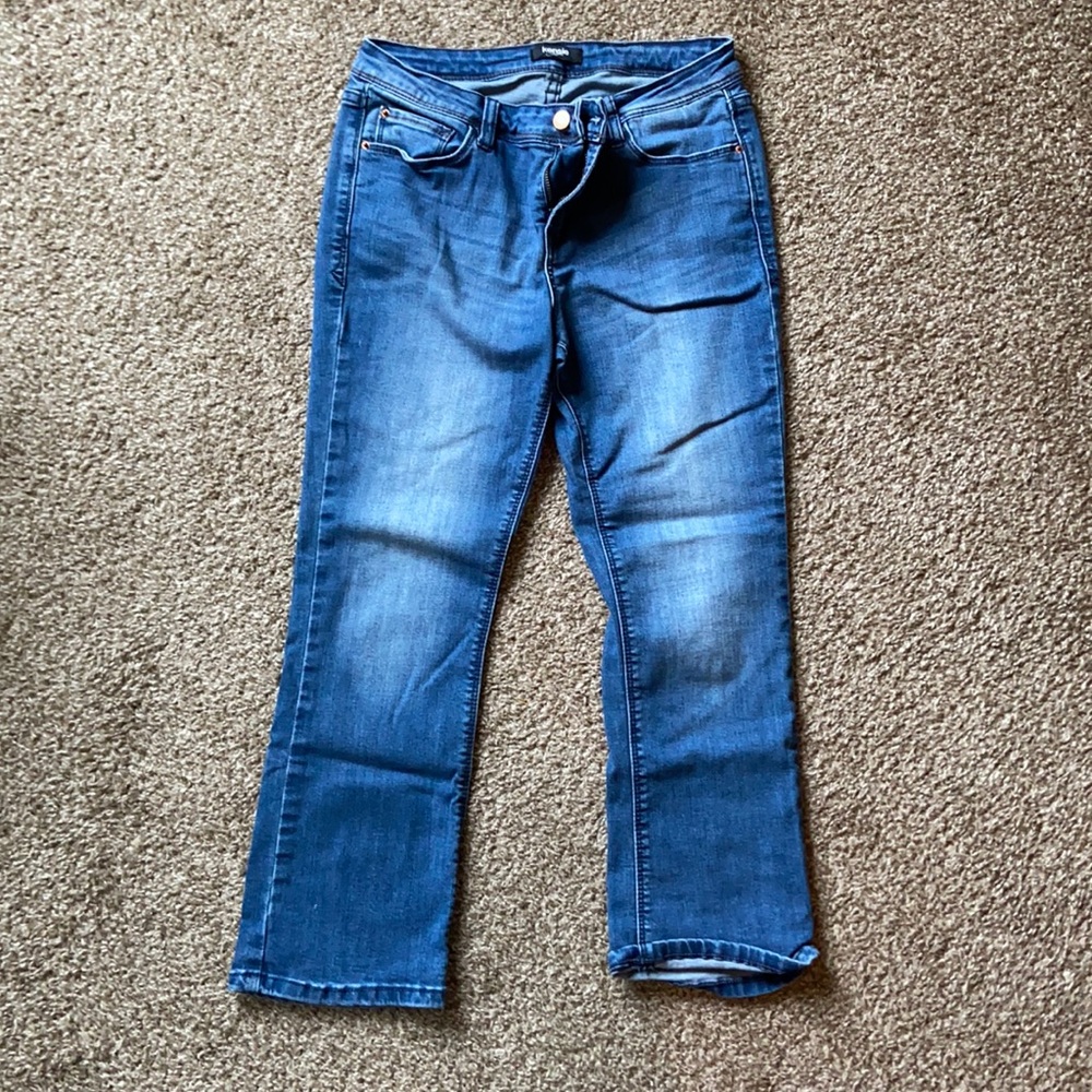Flared capris